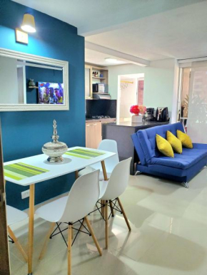 Acogedor Apartamento con Piscina y 2 Habitaciones, Medellin